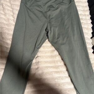 Danskin Olive Active Leggings